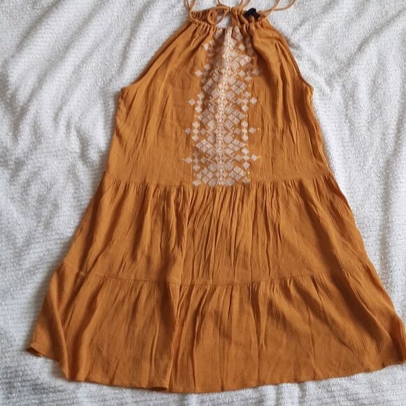 Aeropostale Boho Geometric Lightweight Embroidered Tiered Mustard Halter… - Picture 1 of 7